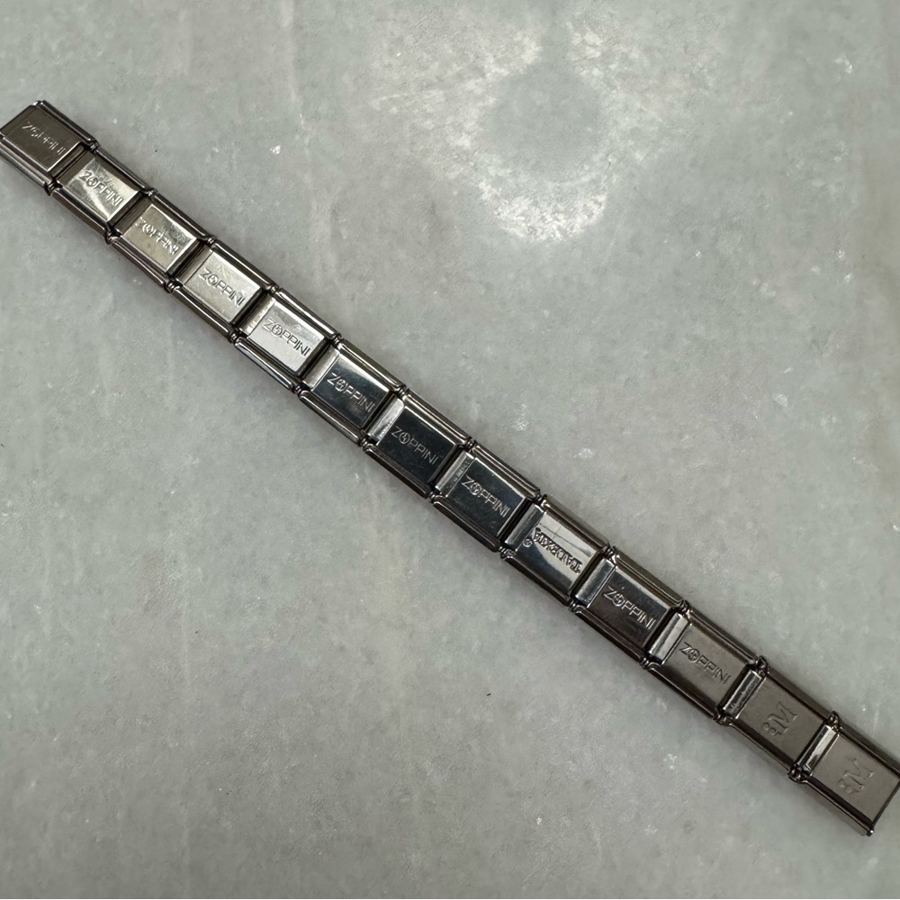 Italian stretch charm bracelet - Picture 6 of 7